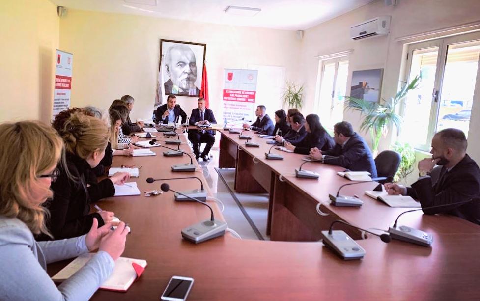 “Eduard Shalsi, Ministër Shteti për Mbrojtjen e Sipërmarrjes, mbështet ndryshimet ligjore në fushën e inspektimeve”